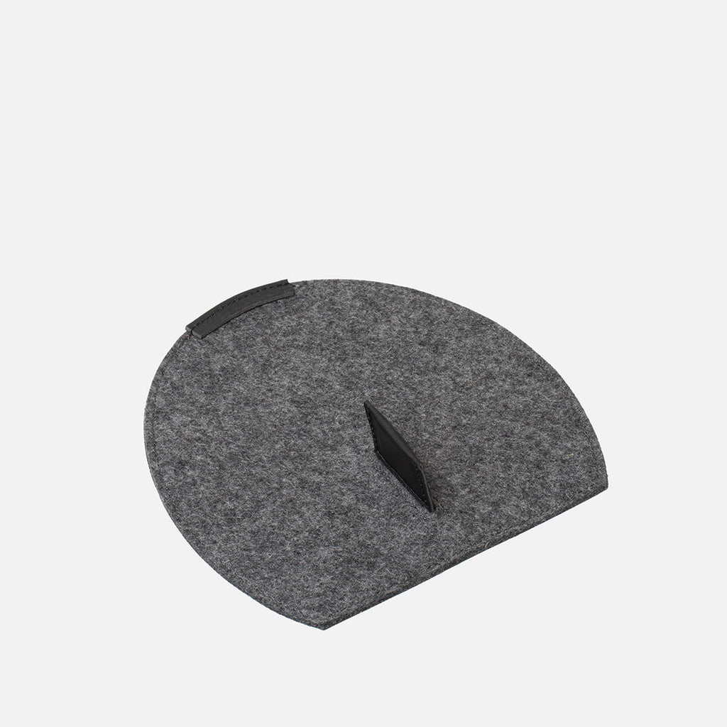 Soporte de Fieltro Merino Rest Station 2.0 para AirPods Max